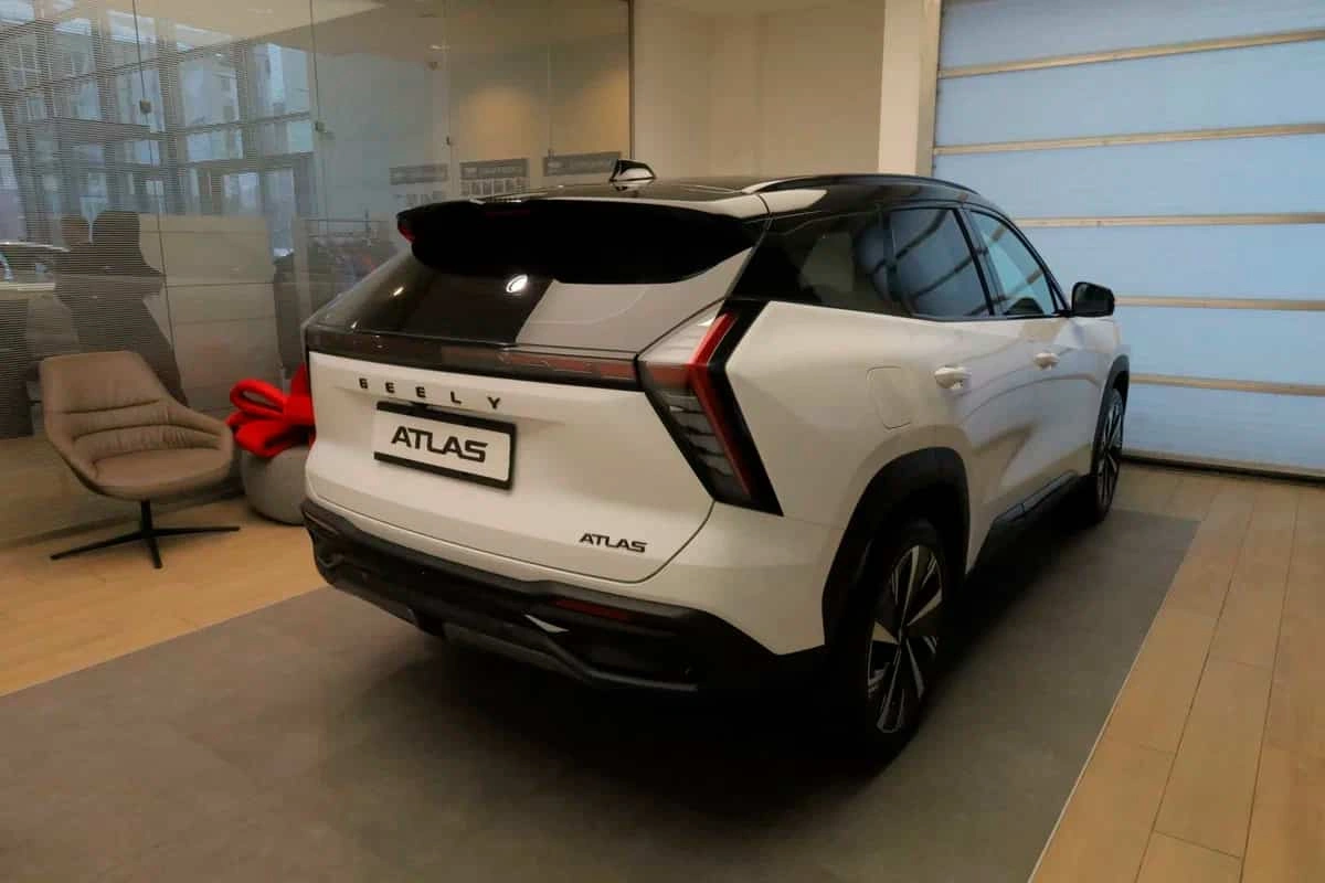 Geely Atlas Новый
