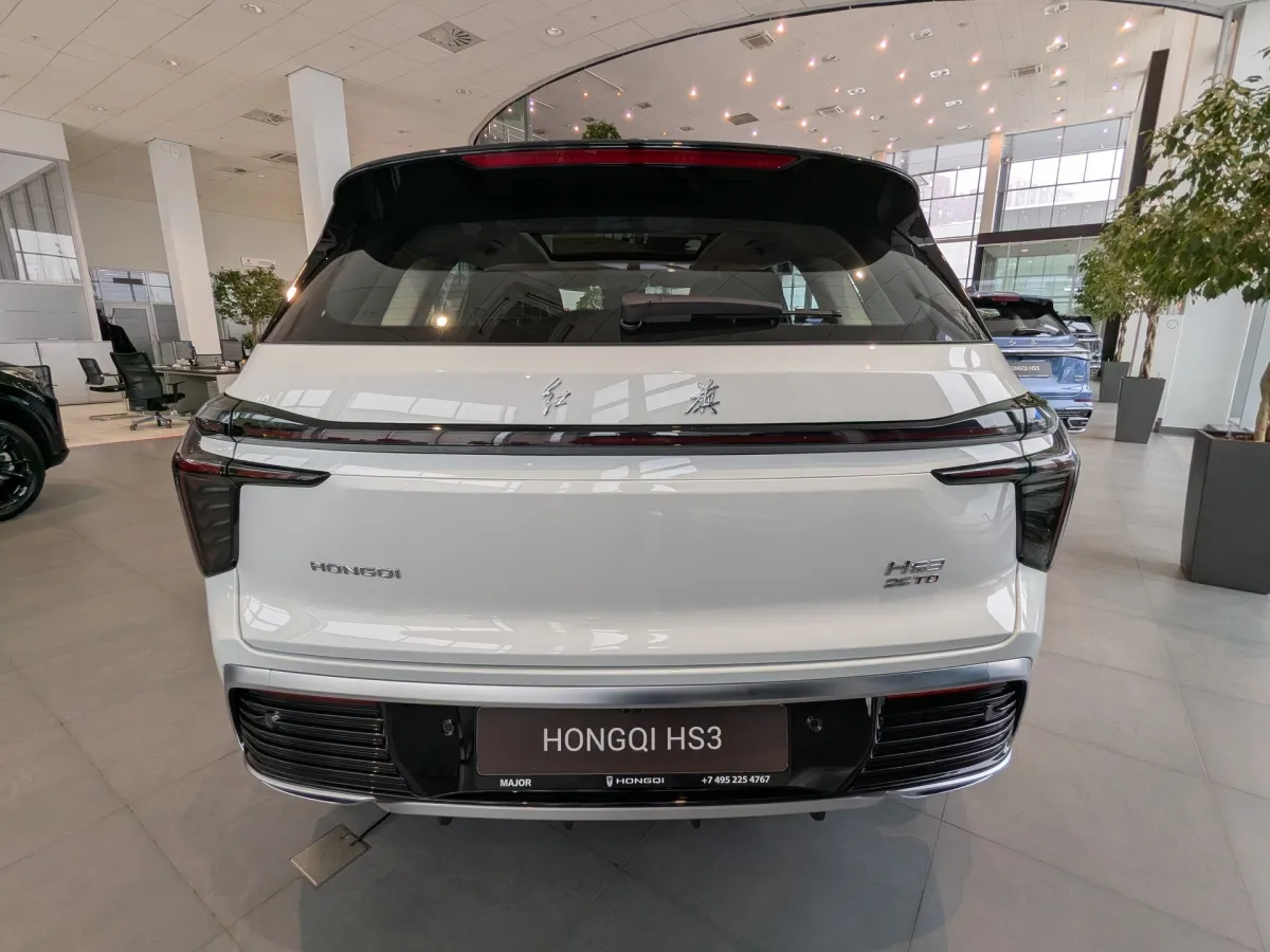 Hongqi HS3