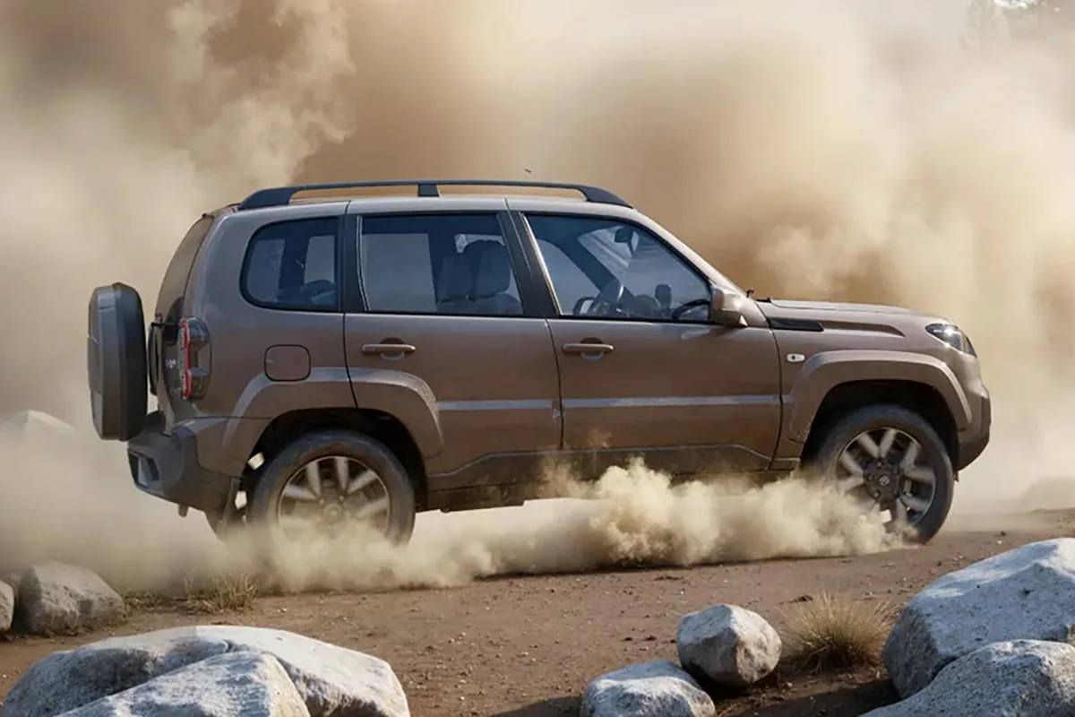 Lada Niva Travel
